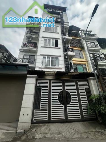 BÁN NHÀ CỔ LINH, KINH DOANH ,DÒNG TIỀN ,95m2 , Giá 16 Tỷ