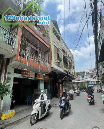 MTKD Võ Thành Trang, Phường 11 - Khu Bàu Cát - Tân Bình. Nhà 72m2, 3 Tầng, chỉ 10.5 tỷ