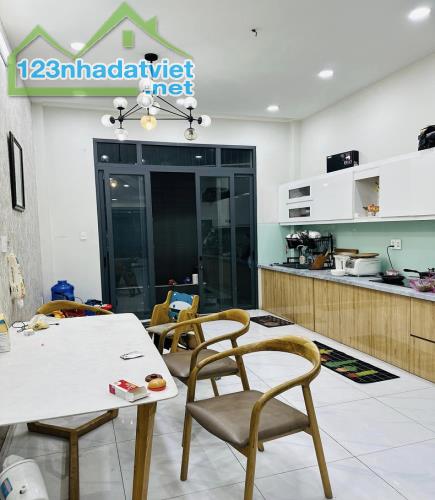 Bán nhà HXH kinh doanh, Nguyễn Hữu Tiến, Tây Thạnh, Tân Phú, 65m2, 4 tầng, giá rẻ - 3