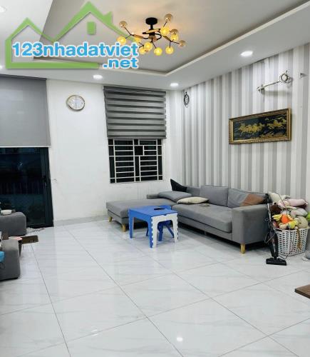Bán nhà HXH kinh doanh, Nguyễn Hữu Tiến, Tây Thạnh, Tân Phú, 65m2, 4 tầng, giá rẻ - 2