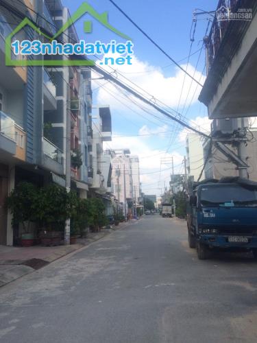 Bán nhà HXH kinh doanh, Nguyễn Hữu Tiến, Tây Thạnh, Tân Phú, 65m2, 4 tầng, giá rẻ