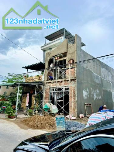 Nhà 1L1T xây mới - 85m2 - giáp phường Tân Phong - sổ riêng - thổ cư - dân cư hiện hữu - 4