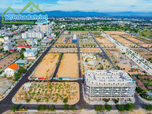 Nhà Phống kinh doanh trung tâm phố biển Phan Rang, chỉ 16 triệu/m2. Sổ hồng.