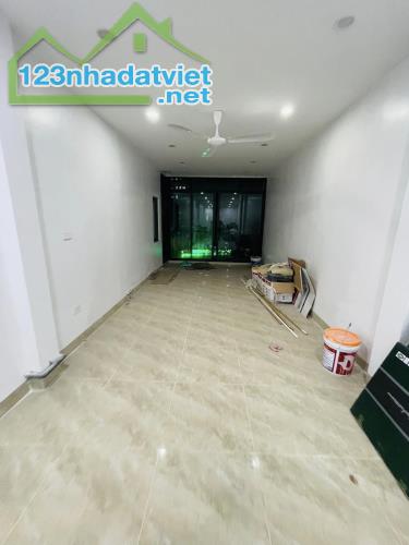 MẶT PHỐ THANH NHÀN VỊ TRÍ ĐẸP VỈA HÈ RỘNG KINH DOANH ĐỈNH 52m2 6T THANG MÁY SỔ ĐẸP 26 tỷ 5