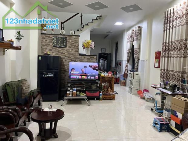 Nhà Vĩnh Phú 2 BD, 333m2, 2 tầng, 9x60m chỉ 6.x tỷ - 4