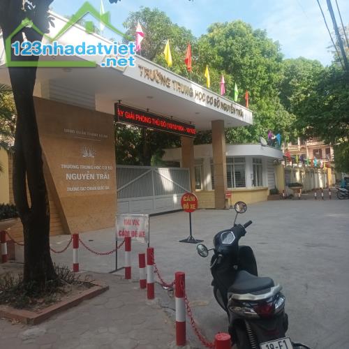 🏡🏡 BÁN NHÀ PHỐ KHƯƠNG TRUNG 4 tầng giá 5.65 tỷ có thượng lượng - 1