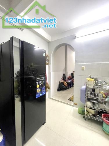 Bán nhà 1/  hẻm oto Vươn Lài quận Tân Phú 4 x 14- 2tang giảm 300 còn 5 tỷ tl - 1