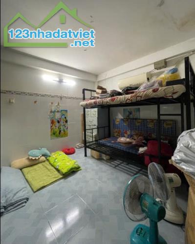 CHỈ 3 TỶ XÍU CÓ NGAY NHÀ ĐÚC 3 TẦNG TÂN QUÝ TÂN PHÚ -32M2 - 3 PHÒNG NGỦ - MỚI ĐẸP Ở NGAY - 5