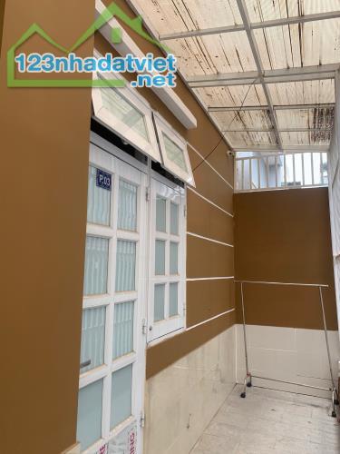 bán nhà 2 lầu góc 2 mặt tiền hẻm 1115 huỳnh tấn phát, quận 7 - 4