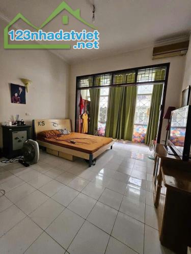 Phân Lô Bùi Xương Trạch Ô tô Vào Nhà - Chạy Vòng Quanh DT 47m2 4 tầng mt 4.5m Giá 11.6 tỷ - 1