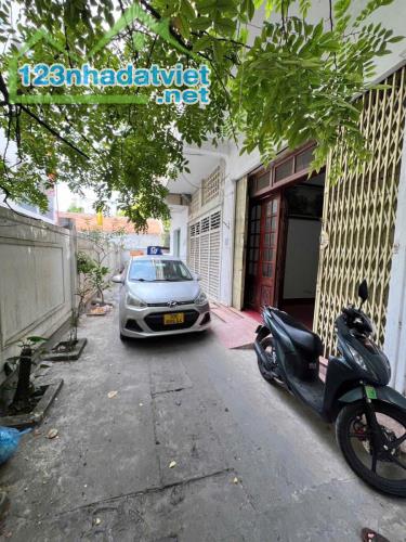 Phân Lô Bùi Xương Trạch Ô tô Vào Nhà - Chạy Vòng Quanh DT 47m2 4 tầng mt 4.5m Giá 11.6 tỷ