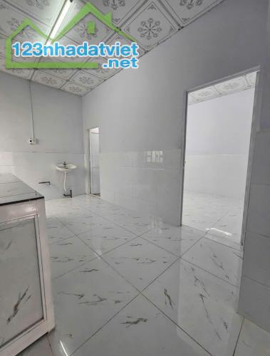 Bán nhà 5x20m, 1 trệt 1 lầu, sổ hồng riêng - An Phú Tây Hưng Long, Bình Chánh - 3