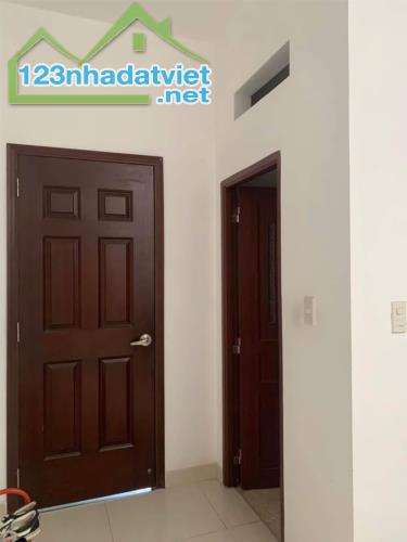 Nhà Đẹp Đường Đặng Văn Bi: Mặt Tiền Lớn, 5x20m, 4 tầng Giá Chỉ 10 Tỷ - 2