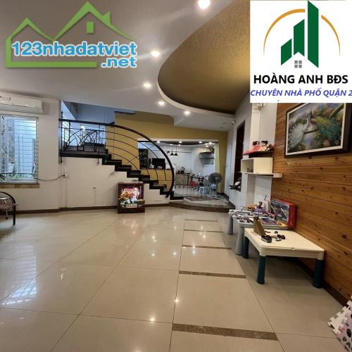 Bán nhà riêng HXT_ Đường Lê Văn Thịnh, Quận 2 _ 2 tầng 3 pn 2 wc _ Đường ô tô thông _ 102 - 3