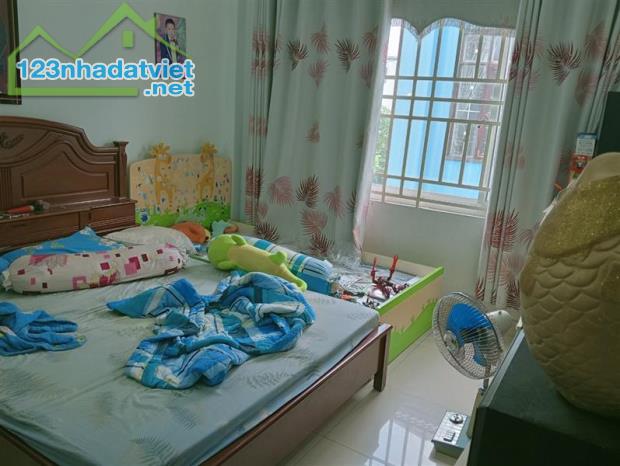 BÁN NHÀ KHU TÊN LỬA 5X20M, 4 TẦNG – NHỈN 11 TỶ - 1