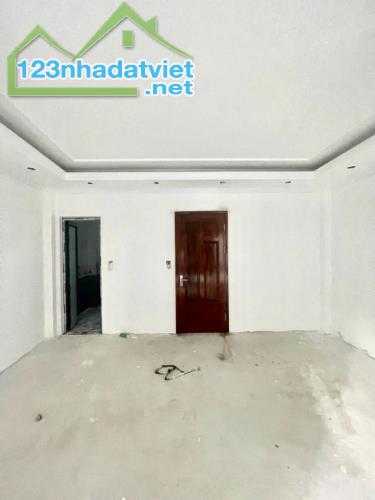 NHÀ ĐẠI TỪ 35M, 5 TẦNG MẶT TIỀN 5M, 6 TỶ - 3