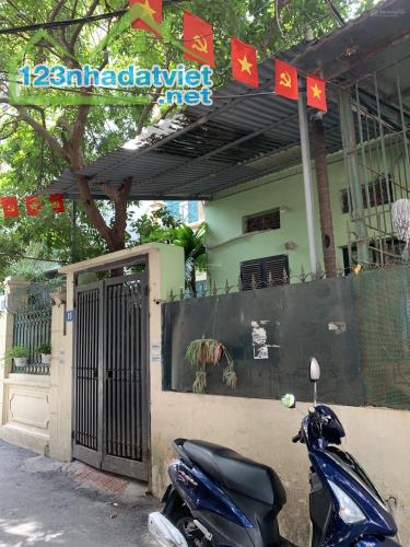 Chính chủ bán đất sẵn nhà 2 tầng ngõ 200 Âu Cơ, 65m2 mặt tiền 4.5m. Ngõ 3m, chỉ 7.5 tỷ - 2