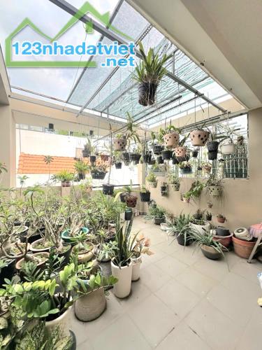 Ô tô thông, hậu giang p4 sân bay, 60m- 4x25m, 5 tầng, 11.x tỷ
