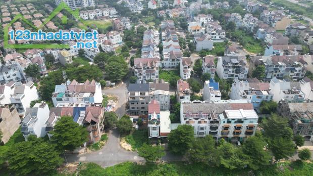 Giảm 19%) Nhà phố KDC Khang An Phú Hữu Q9 (SHR) 6x24 400m2 11T990 Skế The Global City 800m - 1