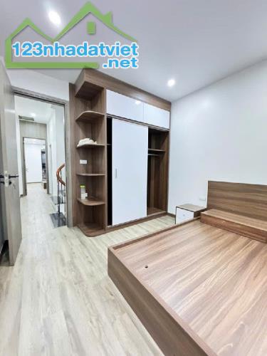 NHÀ ĐẸP LẠC LONG QUÂN NGÕ 212 -50M2 5 TẦNG- 3 BƯỚC RA HỒ TÂY - 3