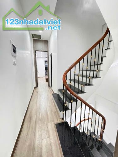 NHÀ ĐẸP LẠC LONG QUÂN NGÕ 212 -50M2 5 TẦNG- 3 BƯỚC RA HỒ TÂY - 2