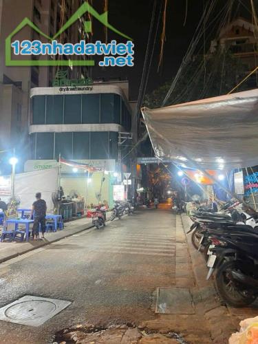 Bán đất tặng nhà cấp 4, khách mua về xây mới hoặc ở, 20m ra ô tô, sổ đỏ riêng 36m, giá 3,3 - 3