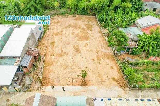 Bán block 4 lô diện dích hơn 200m2 gần TP Đà Nẵng giá chỉ 6xx - 1