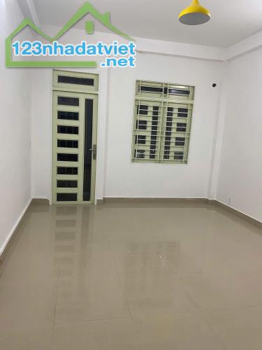 Bán nhà Phạm Văn Hai Phường 3 Tân Bình 49m2, HXH, 4 tầng, giá 4,85 TL - 3