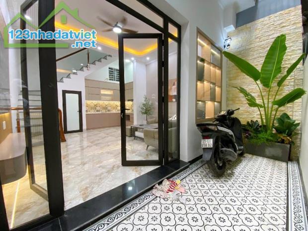 Bán nhà An Dương, Yên Phụ, 42m2, 5 tầng full nội thất ở ngay. ngõ rộng và nông, chỉ 7,5 tỷ