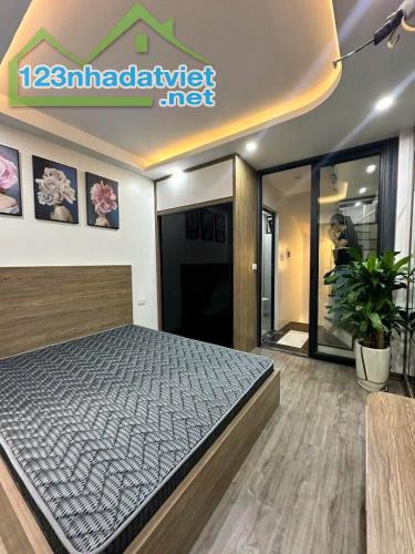 DUY NHẤT 1 CĂN 60 M2 CẨU ĐẤT CHƯƠNG DƯƠNG HOÀN  KIẾM - 5 TẦNG, GIÁ NHỈNH 12.9 TỶ- DÀNH - 2