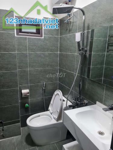 CHO THUÊ NHÀ Ở 8 NGƯỜI, HỘ GĐ NGÕ 299 HOÀNG MAI, 5 TẦNG, 36M2, 5 NGỦ, 11 TRIỆU - VÀO NGAY