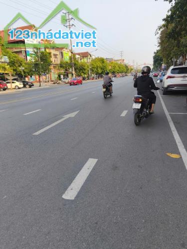 Bán gấp ĐẤT mặt Đại lộ Hùng Vương, phường Nông Trang tp Việt Trì - 1