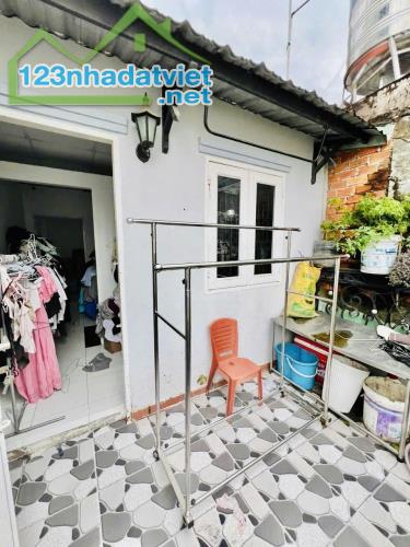 ĐƯỜNG D2 NỐI DÀI - HẺM Ô TÔ THÔNG - CÓ DÒNG TIỀN - 3PN - 44M2 - CHỈ 5.X TỶ - 3