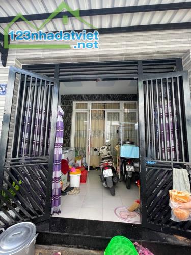 Bán nhà 2 Tầng rất rộng 84m2 ĐẤT, khu kinh doanh sầm uất Quận 8, giáp ranh Quận 1 - 4