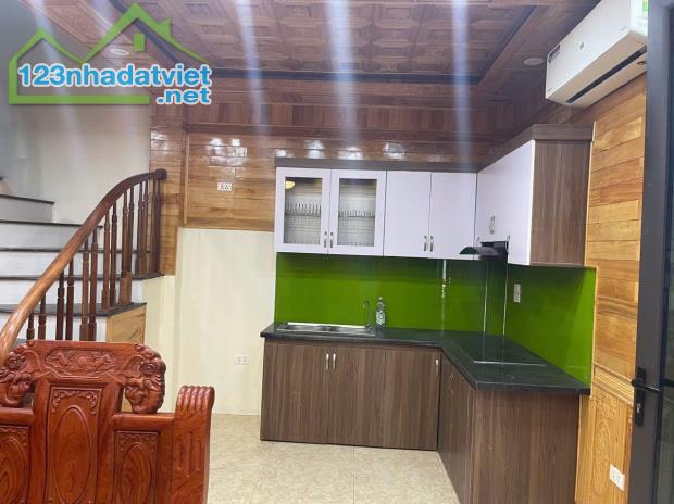 NHÀ ĐẸP FULL NỘI THẤT, HÀ TRÌ, HÀ ĐÔNG, TIỆN ÍCH BẠT NGÀN 30M2, 5 TẦNG, CHỈ GẦN 6 TỶ - 3