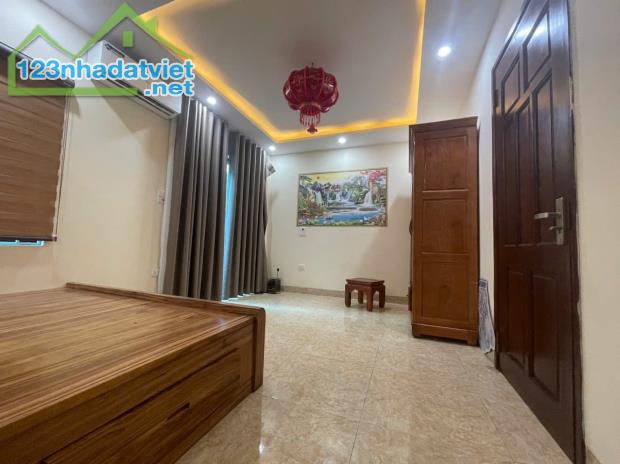 NHÀ ĐẸP FULL NỘI THẤT, HÀ TRÌ, HÀ ĐÔNG, TIỆN ÍCH BẠT NGÀN 30M2, 5 TẦNG, CHỈ GẦN 6 TỶ - 2