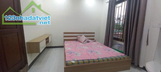 Nhà đẹp Xuân phương 38m2 4T ngõ nông , sổ nở hậu, giá chỉ 4,7 tỷ lh 0966412886