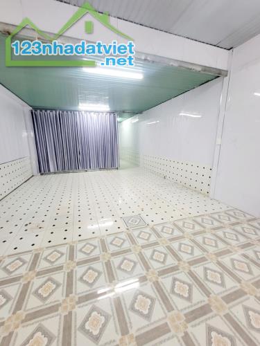 Nhà ngay chợ Non Nước, 150m2 ( 7,5 x 20 ) Cho thuê 8 triệu/ tháng, Giá 4,9 tỷ ( TL )