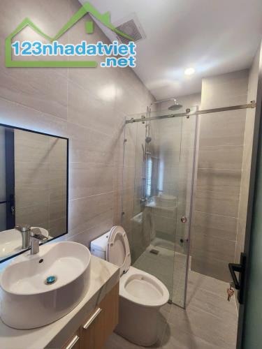 NHÀ MT KHU DÂN CƯ BÌNH AN, 72M2 (4x18)M, 4 TẦNG, ĐƯỜNG NHỰA RỘNG, VỈA HÈ 3M, CHỈ 5.6 TỶ. - 5