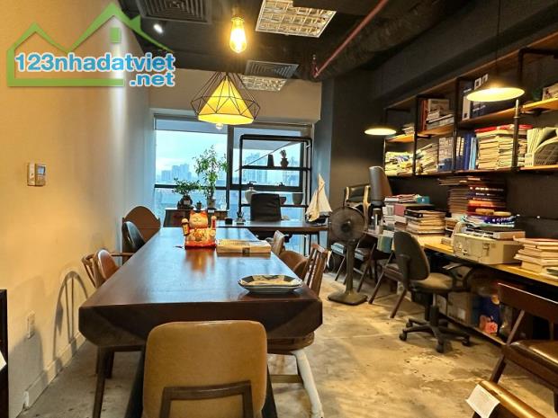 SANG NHƯỢNG VĂN PHÒNG 40m2 FULL NỘI THẤT TẠI LÊ VĂN LƯƠNG – MIỄN PHÍ DỊCH VỤ - 1