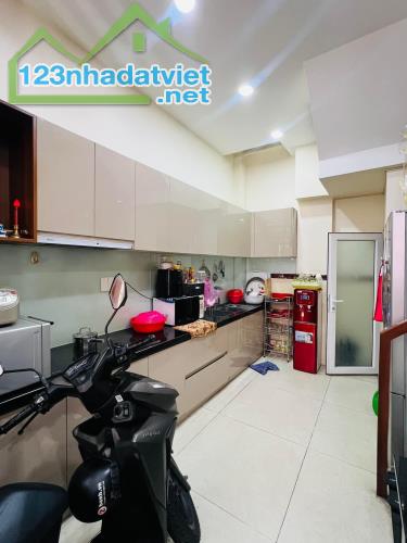 ĐỊNH CƯ Bán Nhà Đẹp 2 Tầng HXH Thông Lê Văn Sỹ, 48m2, 6.7 Tỷ - 2