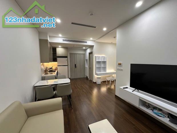 Chuyển nhượng căn hộ Masteria west height Vinhomes Smart City giá rẻ 46m2 ,full đồ bao phí - 1