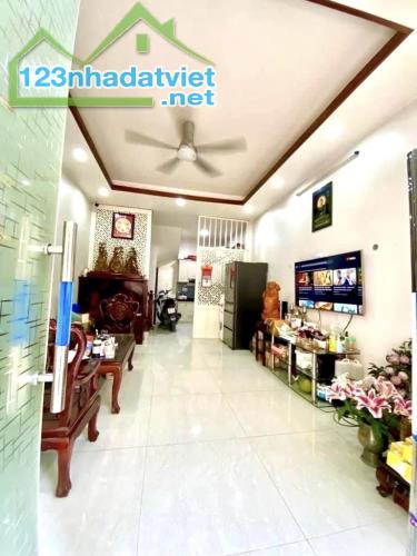 Dân xây 6 năm, Ba gác phi, Thoáng, Phạm Ngọc Thạch-0946383428