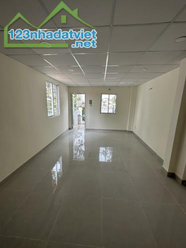 Bán nhà mặt tiền quận 10, đường Lê Hồng Phong, 40m2, 5 tầng, 14.8 tỷ - 4