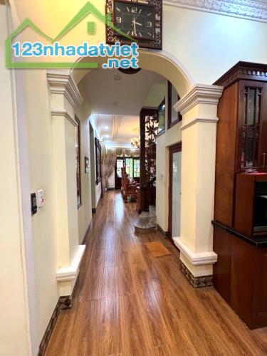 Bán gấp biệt thự 324m2Tư Đình-Long Biên, hàng xóm phố cổ Hoàn Kiếm, chỉ 42 tỷ. - 4