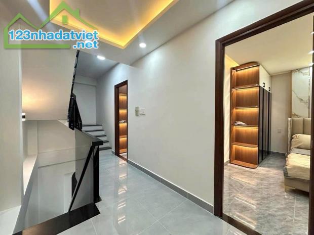 💥NƠ TRANG LONG - P13 - BÌNH THẠNH - 6,45 TỶ - 60M2 - 4 x 15M - 3 TẦNG ĐÚC - 4 PHÒNG NGỦ - 1