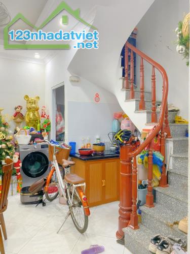 ✳️Bán Nhà Ngõ Lệnh Cư 35M2 5T MT 4M, Chỉ 5.9  Tỷ Nhà 3 Thoáng Gần Ô tô. Full Nội Thất ✳️