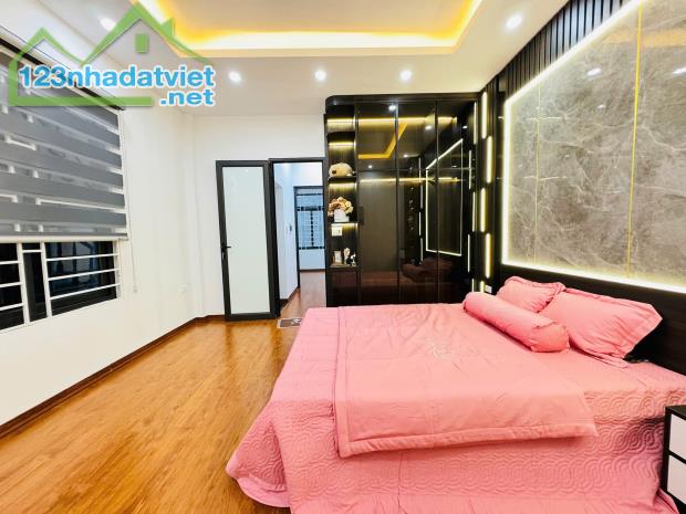 Nhà hữu hưng tây mỗ-50m2- 5 tầng- lô góc thoáng-ô tô đỗ cổng- trung tâm dân trí cao- - 1