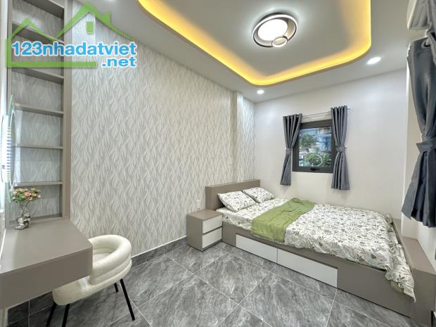 NHÀ ĐẸP FULL NỘI THẤT-3 TẦNG VIP HẺM 48 HỒ BIỂU CHÁNH,PHÚ NHUẬN - 3 BƯỚC RA Ô TÔ CHỈ 3.6TỶ - 2