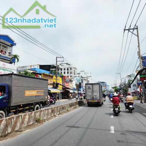 Bán nhà Huỳnh Tấn Phát - Quận 7 – hẻm ô tô - 50m2 - ngang 4.3m -  3 phòng ngủ - nhỉnh 7 tỷ - 1